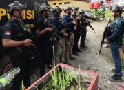 Satgas Damai Cartenz Amankan Bandara Aminggaru Saat Kontak Senjata Pecah di Ilaga