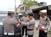 Merah Putih Berkibar di Aceh Tengah, Kapolres Bagikan Bendera Jelang HUT RI ke-80