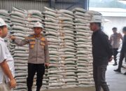 Kapolres Aceh Tengah Pastikan Distribusi Beras Subsidi Tepat Sasaran