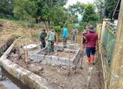 Satgas TMMD ke-126 Lanjutkan Pembangunan Fasilitas MCK di Desa Arul Gele